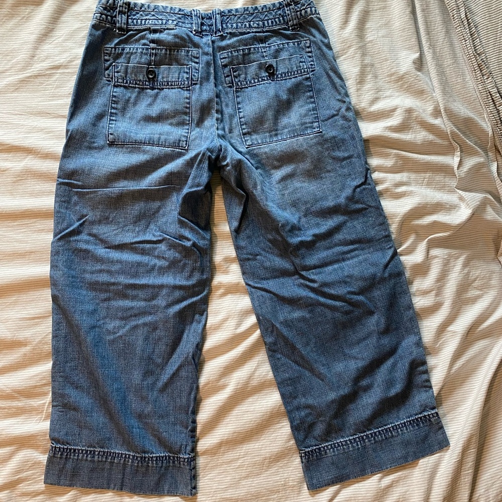 GAP low-rise cropped wide-leg jeans